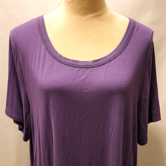 Nine West tee blouse - Picture 3 of 5